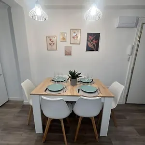Piso Recien Reformado En El Centro De Santander, Zona Estaciones Santander